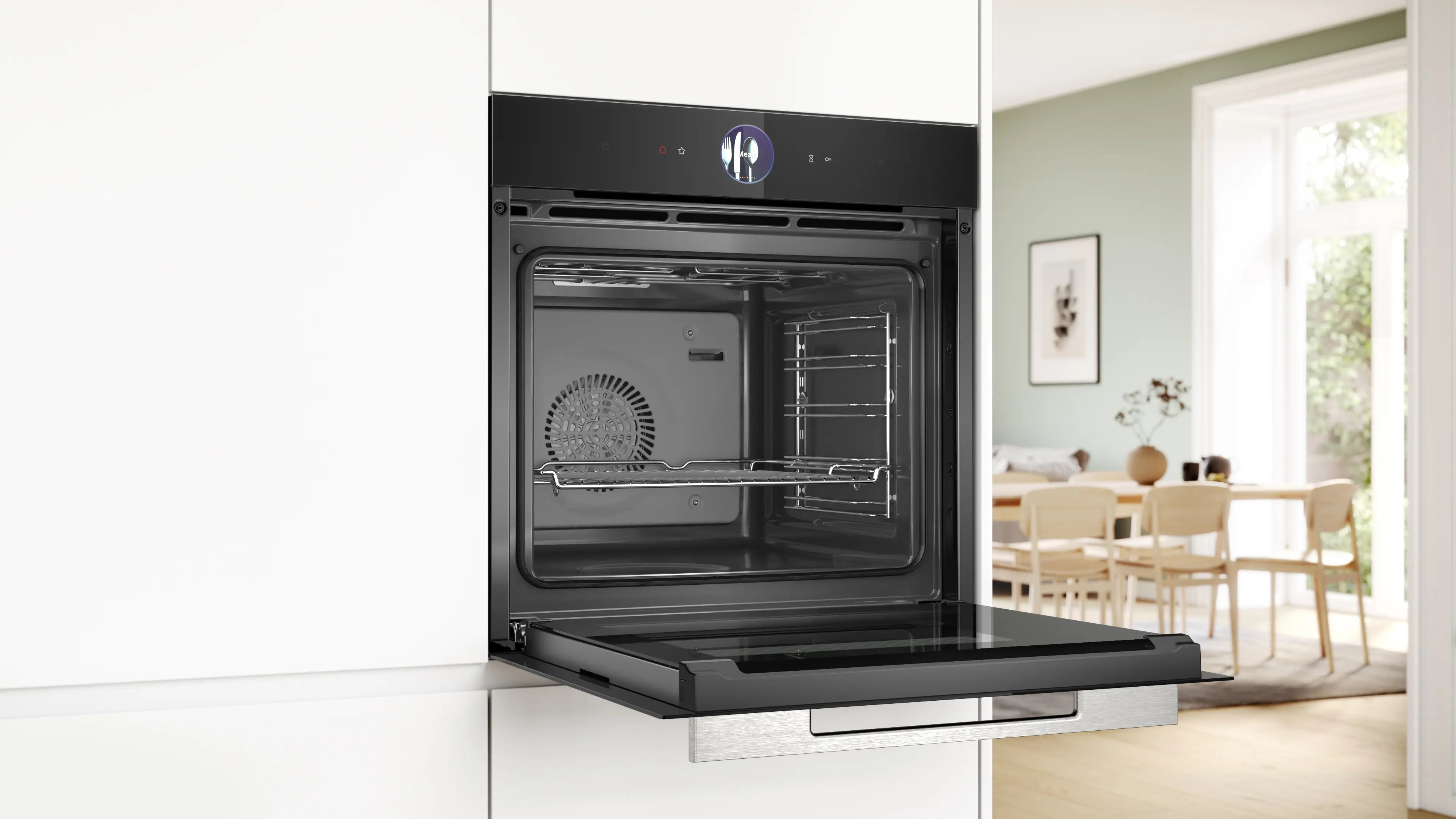 Bosch HSG7364B1 built-in steam oven in black, further view 5