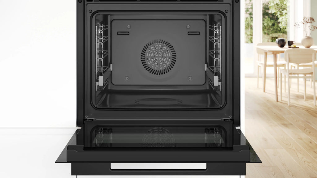 Bosch HSG938EB1 built-in steam oven in black, further view 4