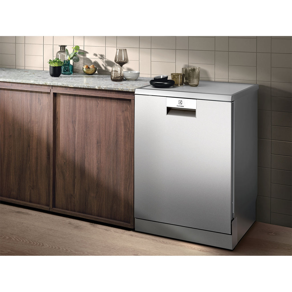 EFF9392SXA 60cm freestanding dishwasher with 13 place settings - Silver
