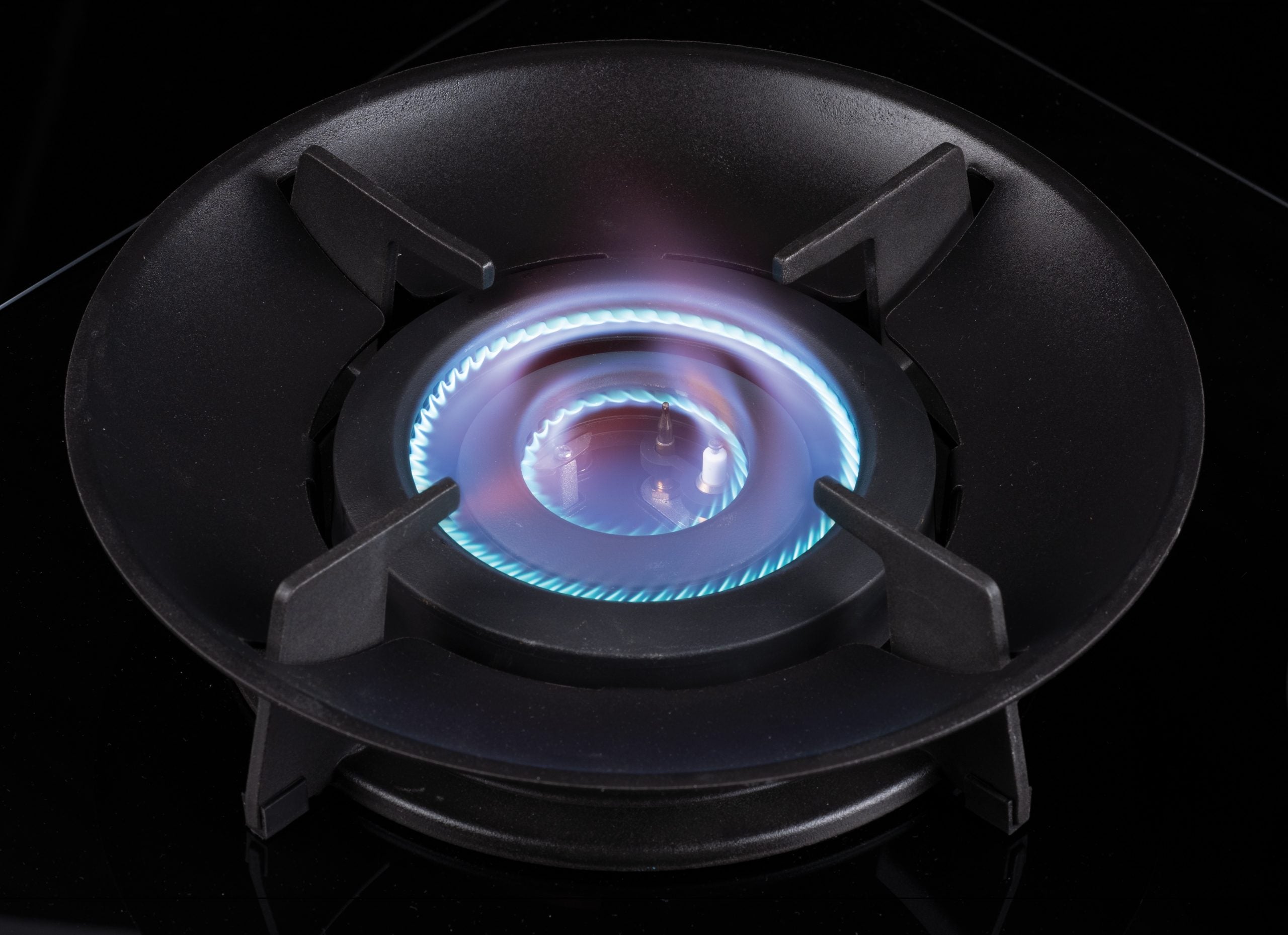 Fujioh FH-GS7020 SVSS two-burner gas hob in stainless steel, further view 3