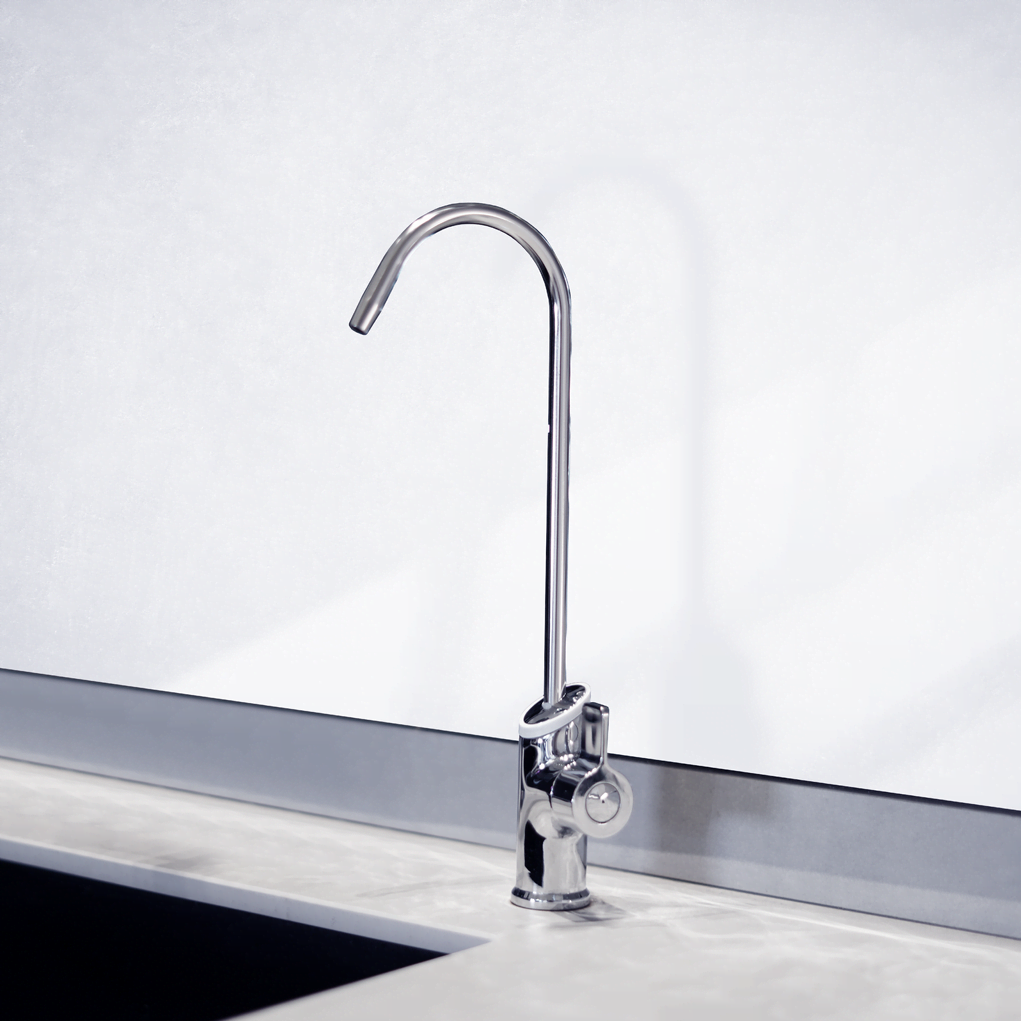 Hydroflux LITE under-sink water purifier, further view 5