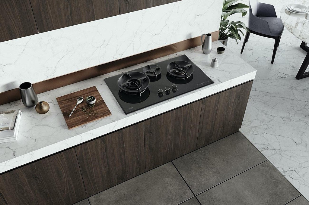 Fujioh FH-GS7030 SVGL three-burner gas hob in glass, further view 4