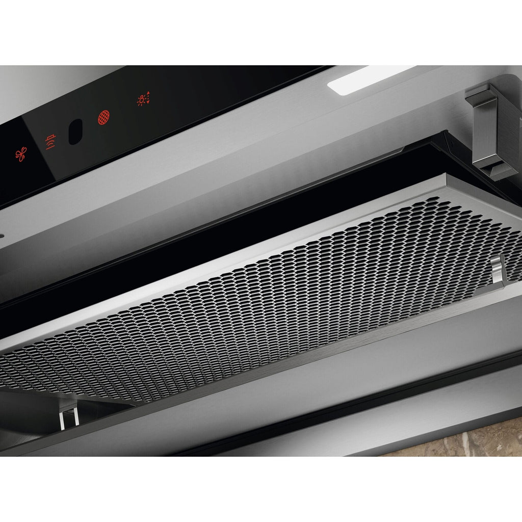 ECT9645XB 90cm chimney extractor hood mesh grease filter detail