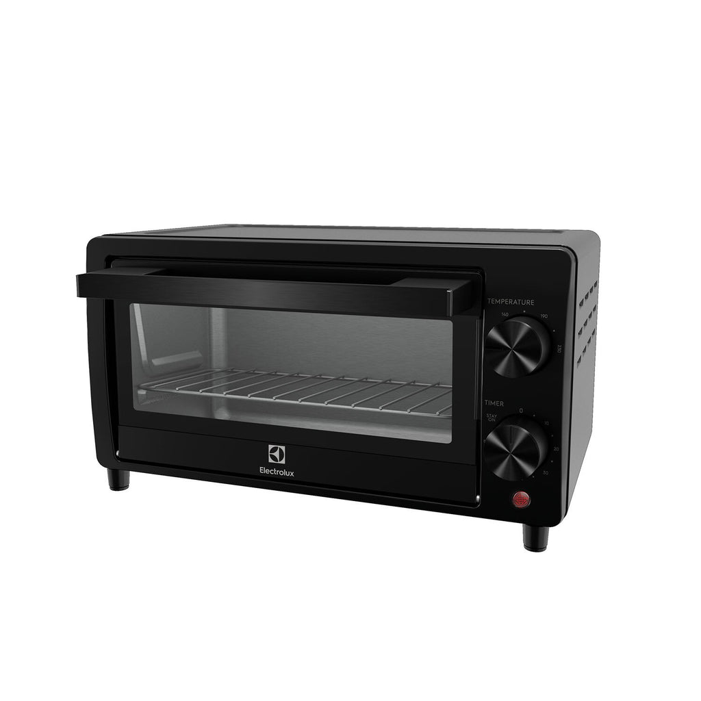 EOT0908X 9L UltimateTaste 300 electric oven, angled right view with door closed