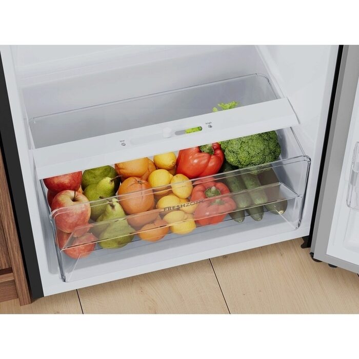 ETM4200A-B refrigerator FreshZone crisper drawer with fruit and vegetables