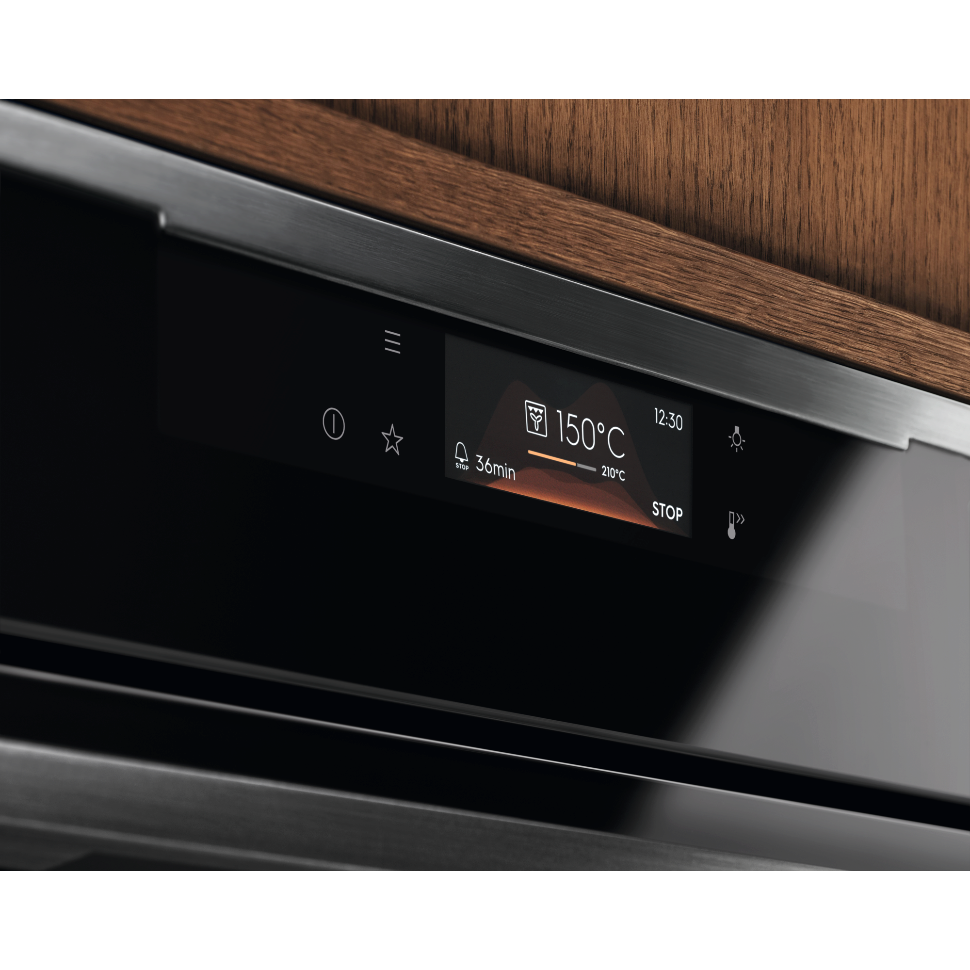 KODDP39H 60cm 600 SenseCook SteamBake built-in steam oven display close-up in wood cabinetry